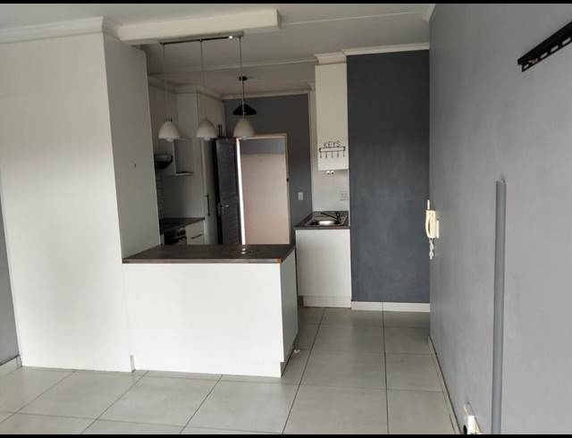 3 BEDROOM TOWNHOUSE FOR SALE IN FLORENTIA